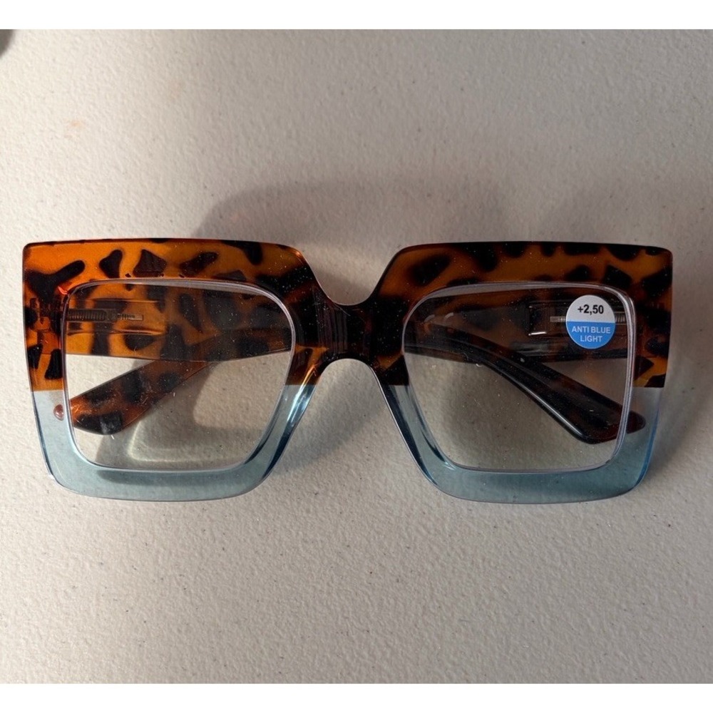 Women's Ladies Readers 2.5+ Fashion Glasses Large Frames Green Tortoise Magnify